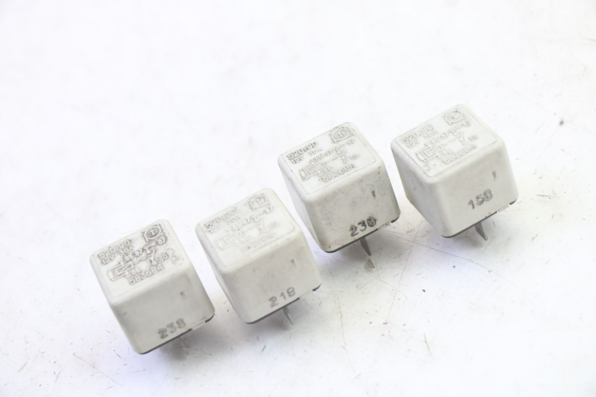 photo de ELEKTRISCHE RELAIS PIAGGIO MP3 RL 250 (2006 - 2010) - Hauptansicht