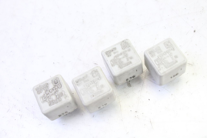 photo de ELEKTRISCHE RELAIS PIAGGIO MP3 RL 250 (2006 - 2010) - Detailansicht des Bauteils