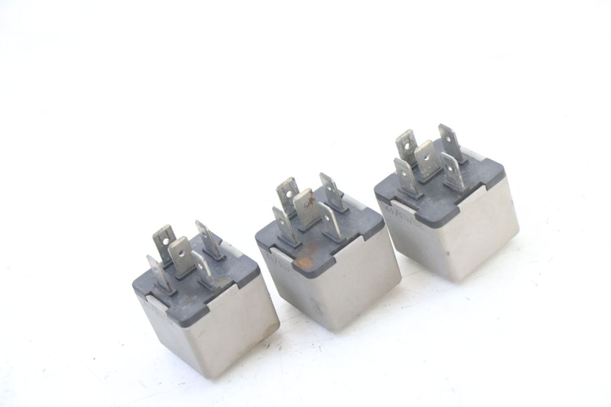 photo de ELEKTRISCHES RELAIS GILERA NEXUS 125 (2009 - 2013)