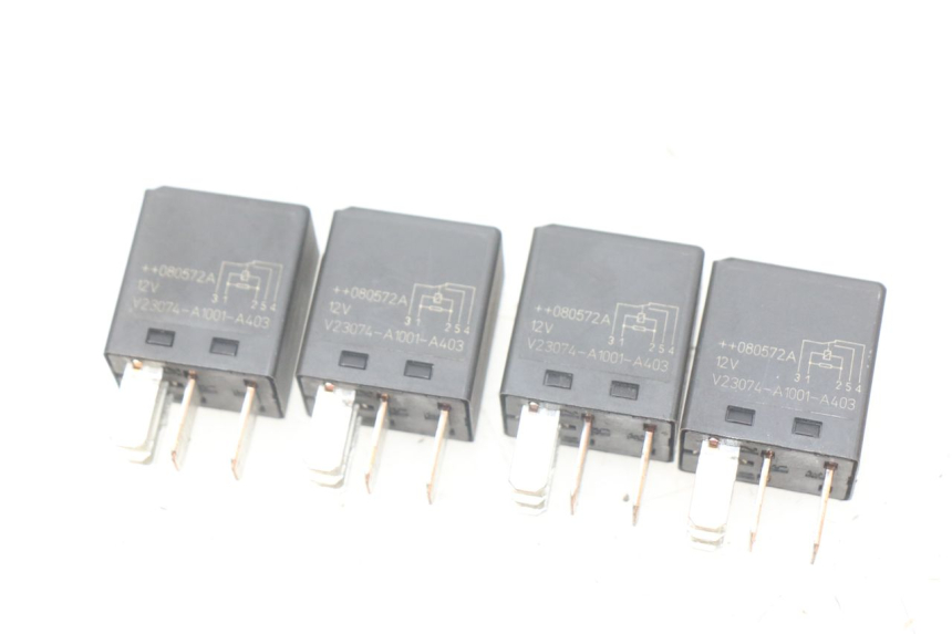 photo de ELEKTRISCHE RELAIS PEUGEOT GEOPOLIS 400 (2007 - 2013)