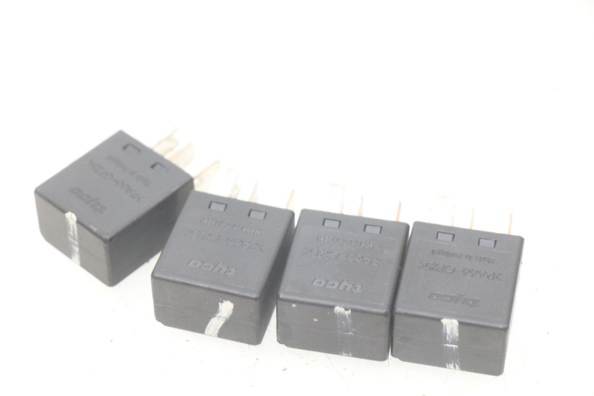 photo de ELEKTRISCHE RELAIS PEUGEOT GEOPOLIS 400 (2007 - 2013)