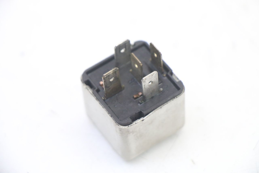 photo de ELEKTRISCHES RELAIS PIAGGIO VESPA GRANTURISMO 125 (2003 - 2007)