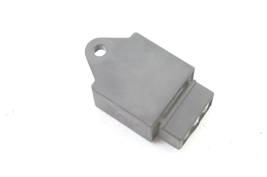 photo de ELEKTRISCHES RELAIS PIAGGIO VESPA LX 2T 50 (2005 - 2013)