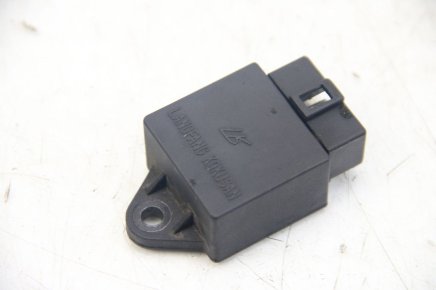 photo de ELEKTRISCHE RELAIS PIAGGIO VESPA S 2T 50 (2007 - 2014)