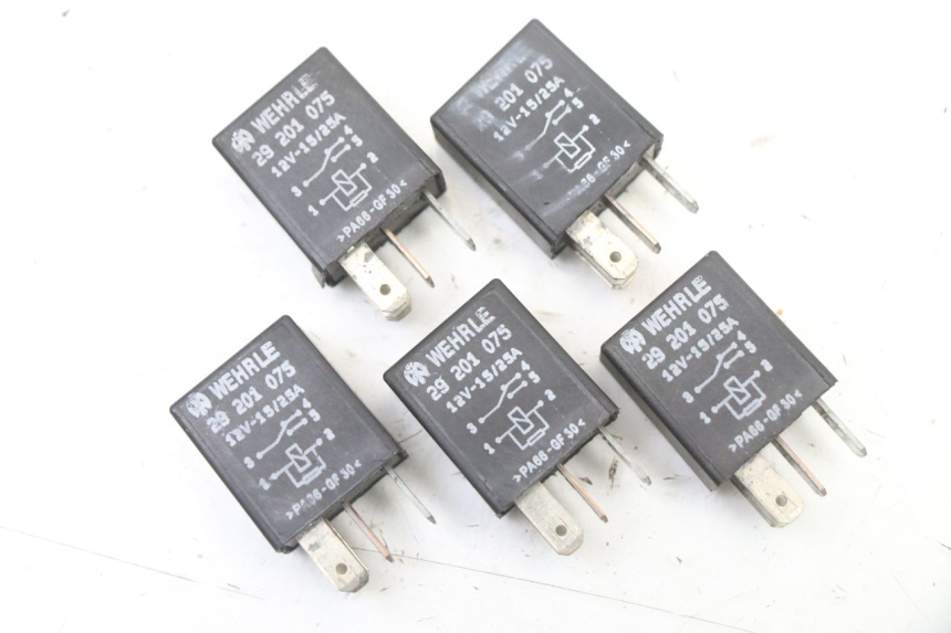 photo de RELAIS PEUGEOT SATELIS 125 (2013 - 2018)