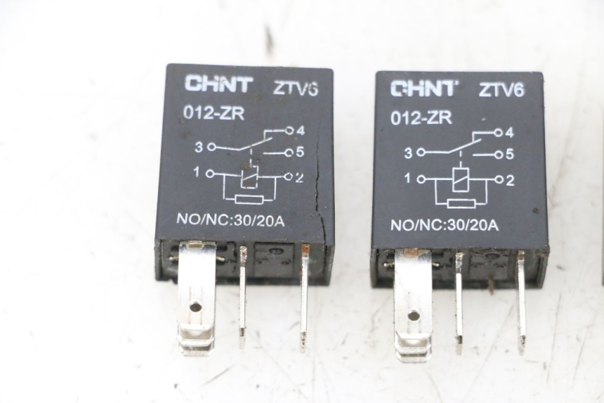 photo de RELAIS PEUGEOT SPEEDFIGHT 4 4T EFI 50 (2021 - 2025) - Gesamtansicht des Produkts