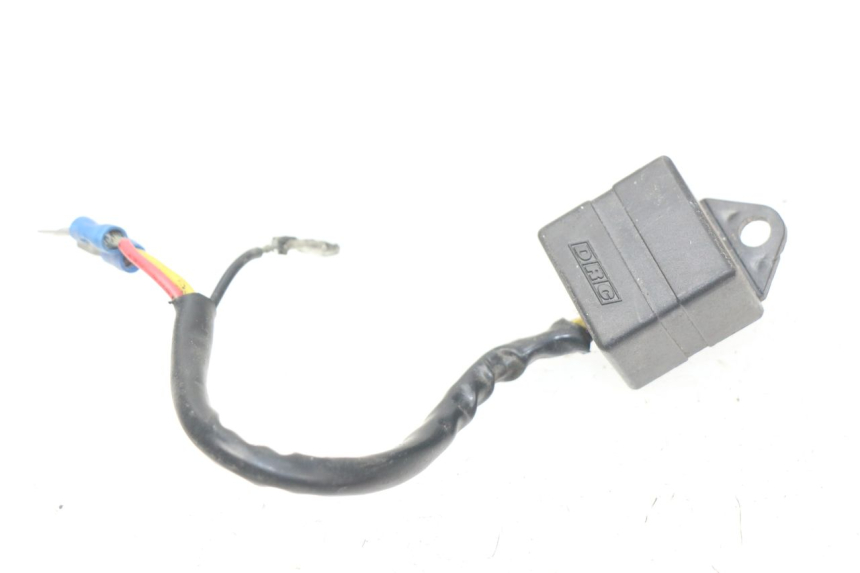 photo de ELEKTRISCHES RELAIS YAMAHA SR 125 (1982 - 2003)