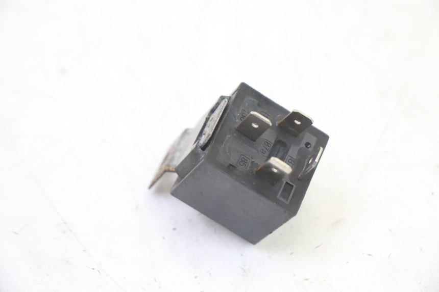 photo de RELAIS HONDA ST PAN EUROPEAN 1300 (2002 - 2013)