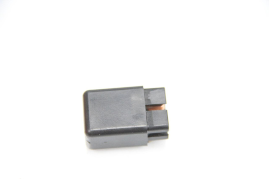 photo de RELAIS SUZUKI GSR 600 (2005 - 2012)