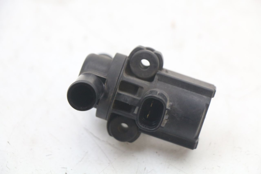 photo de RELAIS SUZUKI GSR 750 (2011 - 2017)