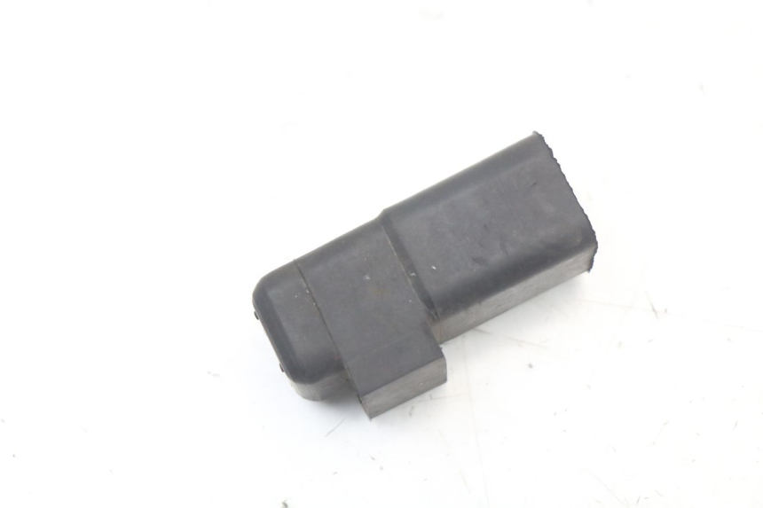 photo de RELAIS SUZUKI GSR 750 (2011 - 2017)