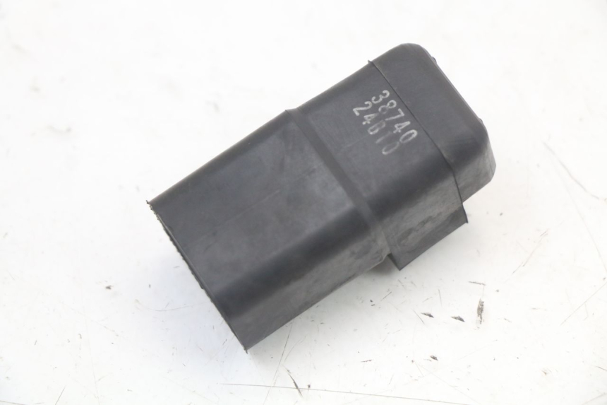 photo de RELAIS SUZUKI GSR 750 (2011 - 2017)