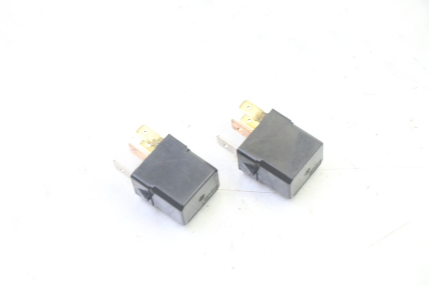 photo de ELEKTRISCHE RELAIS YAMAHA TDM ABS 900 (2002 - 2014)