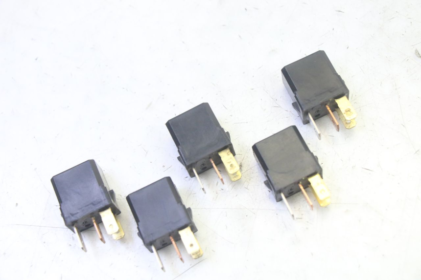 photo de ELEKTRISCHE RELAIS YAMAHA TDM ABS 900 (2002 - 2014)