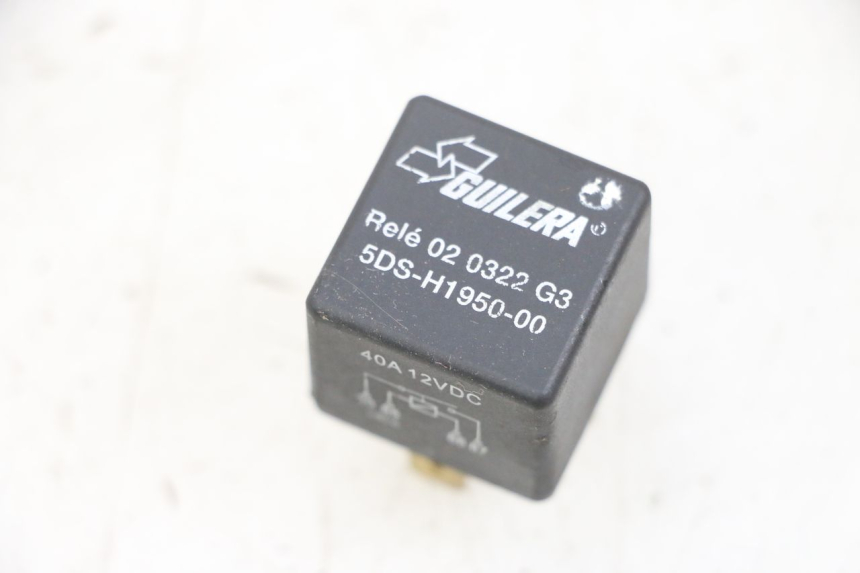 photo de RELAIS YAMAHA TZR 50 (2008 - 2016) - Hauptansicht