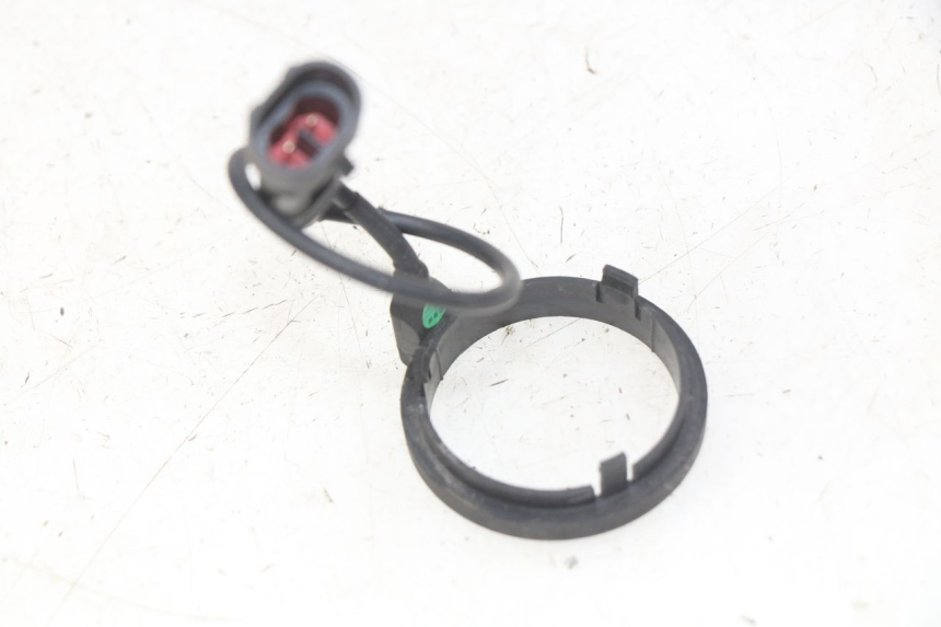photo de ELEKTRISCHES RELAIS PIAGGIO VESPA GTS IGET ABS 125 (2017 - 2023)