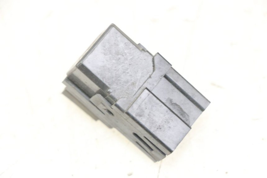 photo de ELEKTRISCHES RELAIS YAMAHA X-MAX XMAX 125 (2010 - 2014)