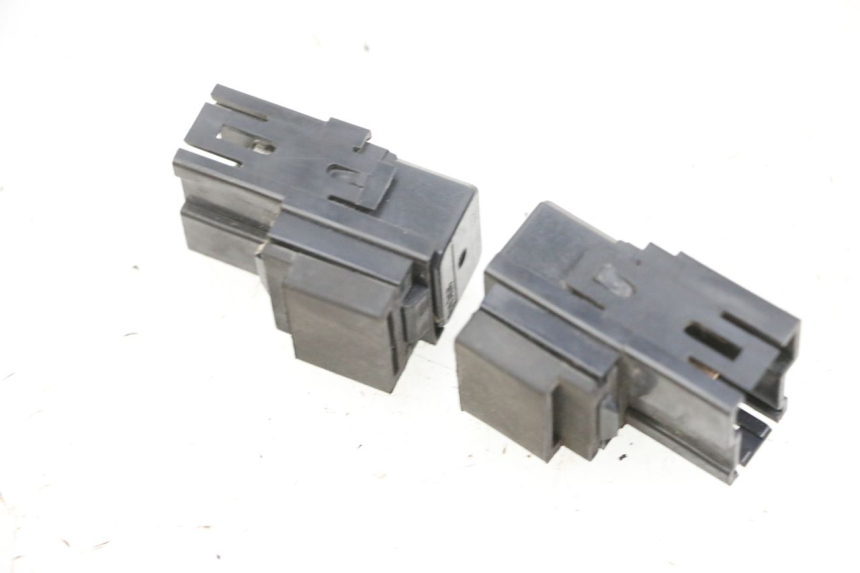 photo de ELEKTRISCHES RELAIS YAMAHA X-MAX XMAX 125 (2010 - 2014)