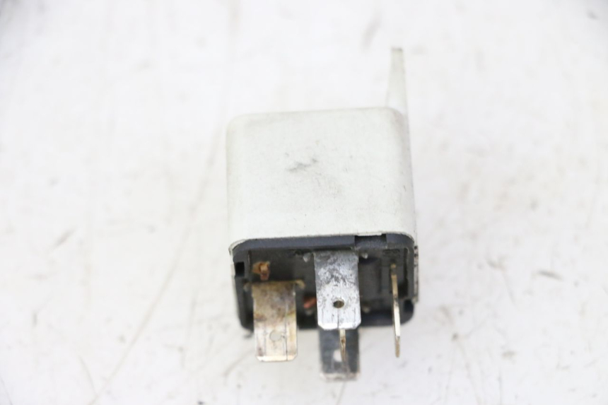 photo de ELEKTRISCHE RELAIS PIAGGIO X9 EVOLUTION 125 (2003 - 2007)