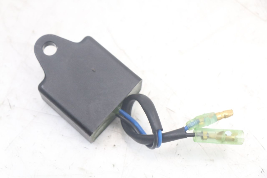 photo de ELEKTRISCHE RELAIS YAMAHA AEROX 2T 50 (2013 - 2017)