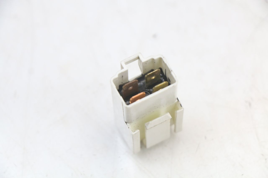 photo de ELEKTRISCHE RELAIS YAMAHA CYGNUS X 125 (2004 - 2007)