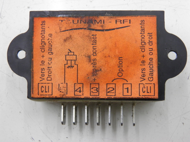 photo de ELEKTRISCHE RELAIS YAMAHA FZS FAZER 600 (1998 - 2001)
