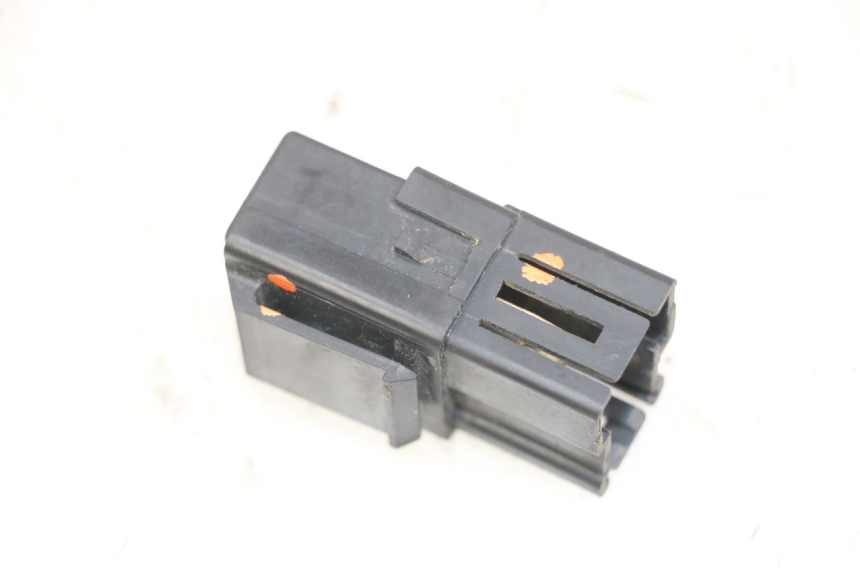 photo de RELAIS YAMAHA FZS FAZER 600 (2001 - 2003)