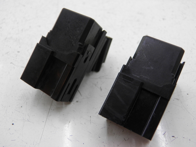 photo de ELEKTRISCHES RELAIS YAMAHA X-MAX XMAX 125 (2010 - 2014)