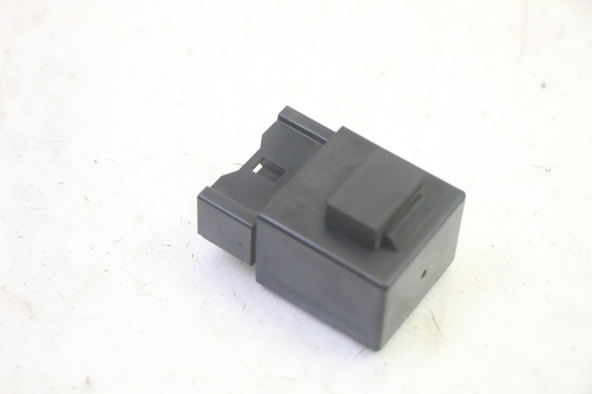 photo de KRAFTSTOFFPUMPENRELAIS YAMAHA FJR ABS 1300 (2006 - 2012) - Zoom auf Gebrauchszustand