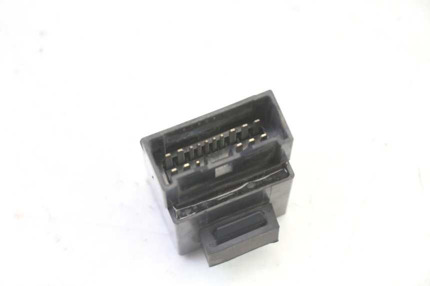 photo de KRAFTSTOFFPUMPENRELAIS YAMAHA FZ6 FAZER S2 600 (2007 - 2011)