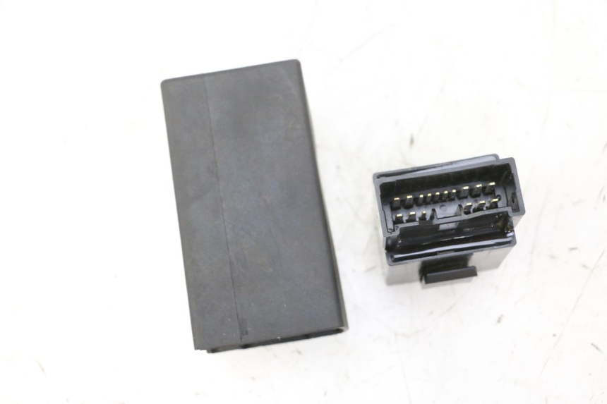 photo de KRAFTSTOFFPUMPENRELAIS YAMAHA MT-07 MT07 ABS 700 (2014 - 2017)