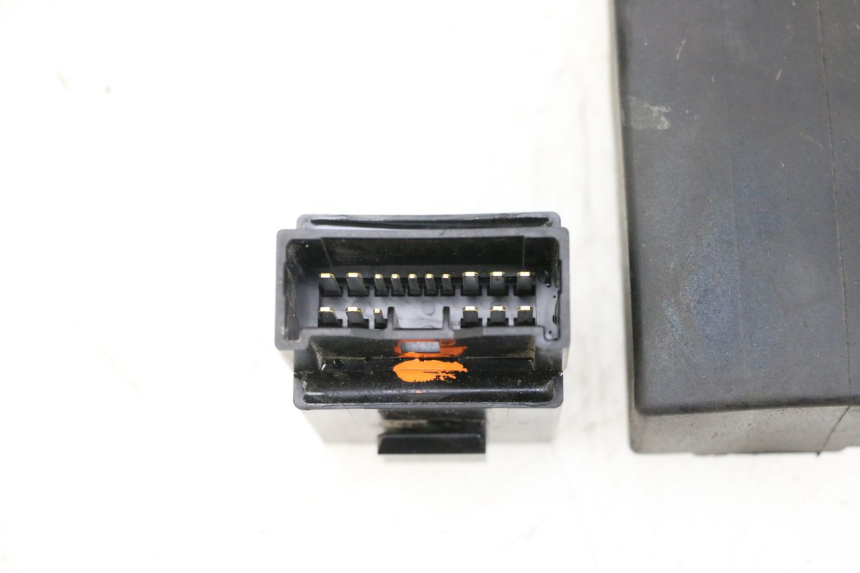 photo de KRAFTSTOFFPUMPENRELAIS YAMAHA MT-07 MT07 ABS 700 (2018 - 2020) - Alternative Perspektive