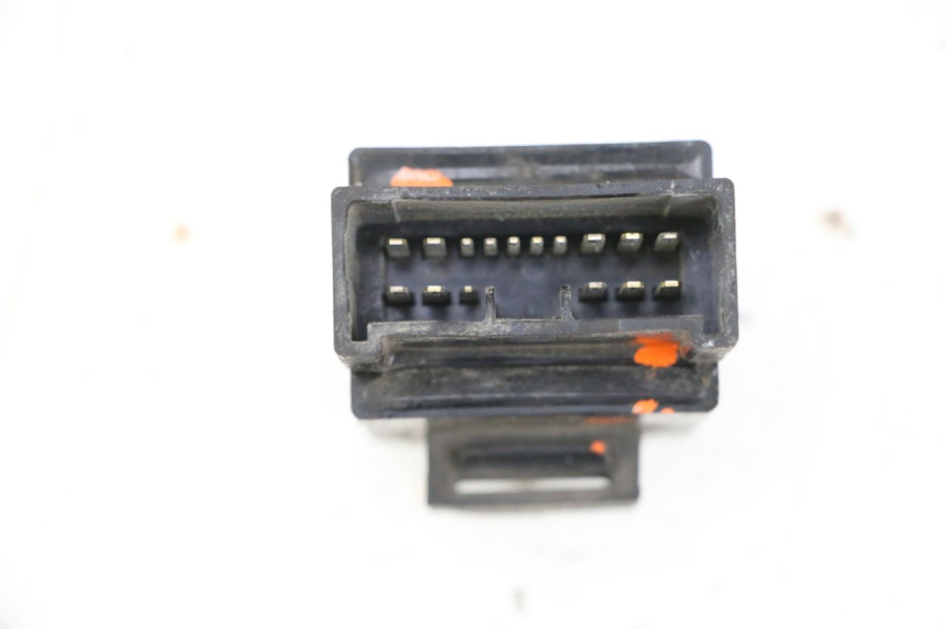 photo de KRAFTSTOFFPUMPENRELAIS YAMAHA TDM ABS 900 (2002 - 2014) - Alternative Perspektive