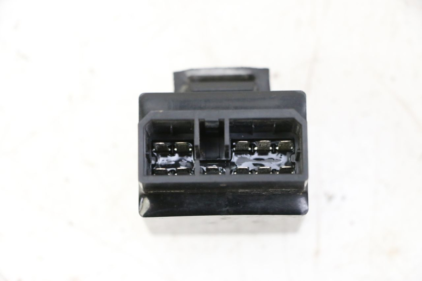 photo de KRAFTSTOFFPUMPENRELAIS YAMAHA XJN DIVERSION 600 (2000 - 2003)