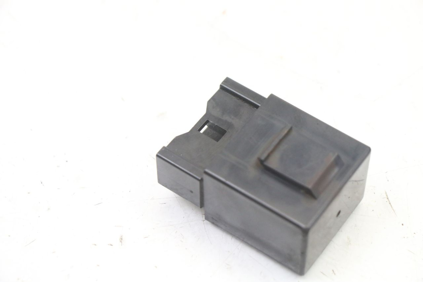 photo de KRAFTSTOFFPUMPENRELAIS YAMAHA FZ6 FAZER S2 600 (2007 - 2011)
