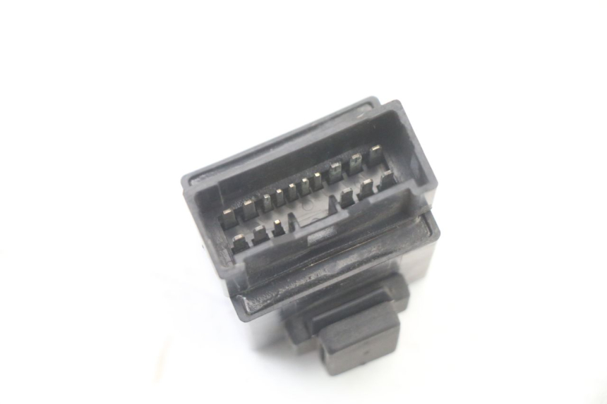 photo de KRAFTSTOFFPUMPENRELAIS YAMAHA XJ6 ABS 600 (2008 - 2016)