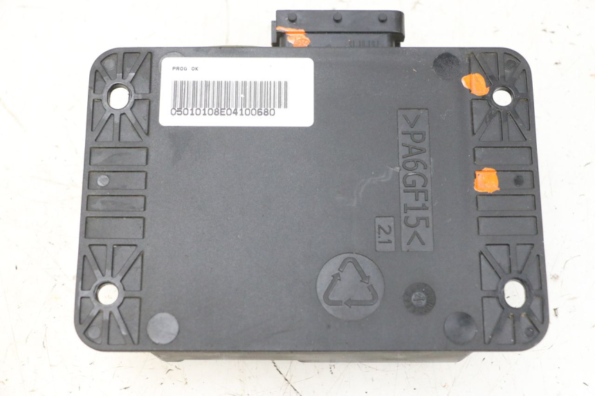 photo de ROLL LOCK RELAIS PIAGGIO MP3 HPE 300 (2019 - 2026) - Technische Nahaufnahme