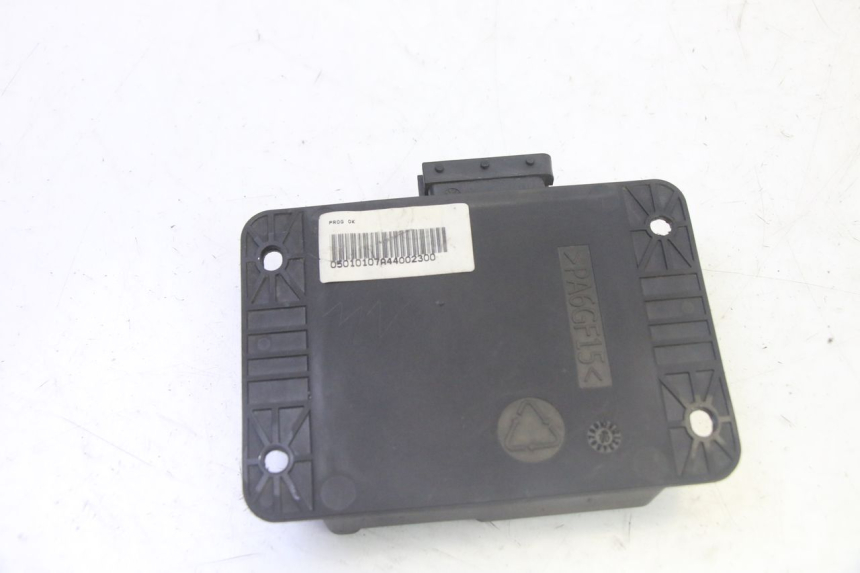 photo de ROLL LOCK RELAIS PIAGGIO MP3 LT 300 (2010 - 2016) - Technische Nahaufnahme