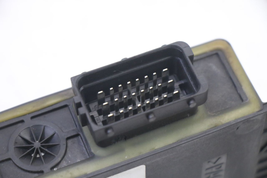 photo de ROLL LOCK RELAIS PIAGGIO MP3 500 (2011 - 2015)