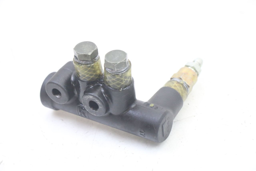 photo de BREMSSATTELVERTEILER APRILIA ATLANTIC 125 (2003 - 2009)