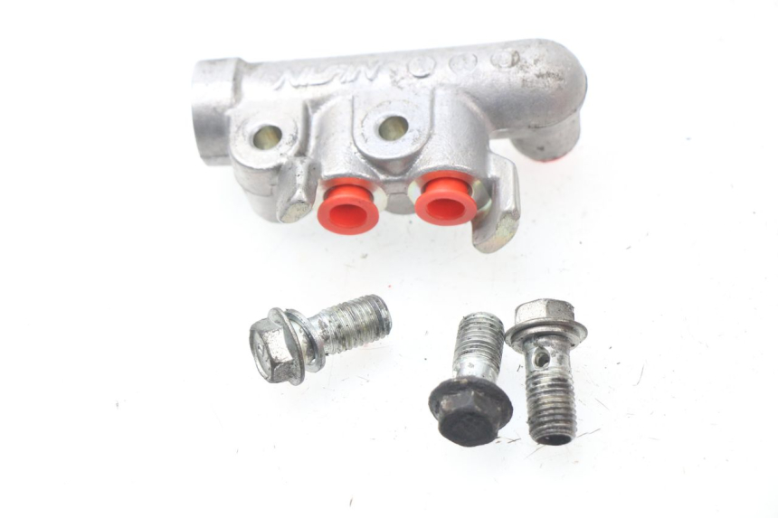 photo de BREMSSATTELVERTEILER SUZUKI BURGMAN 125 (2007 - 2014)