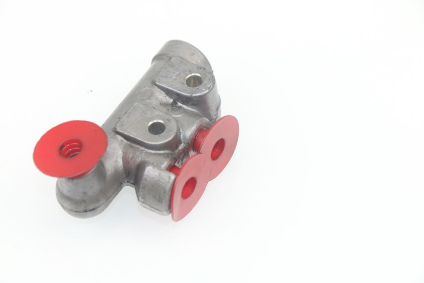 photo de BREMSSATTELVERTEILER SUZUKI BURGMAN 125 (2007 - 2014)
