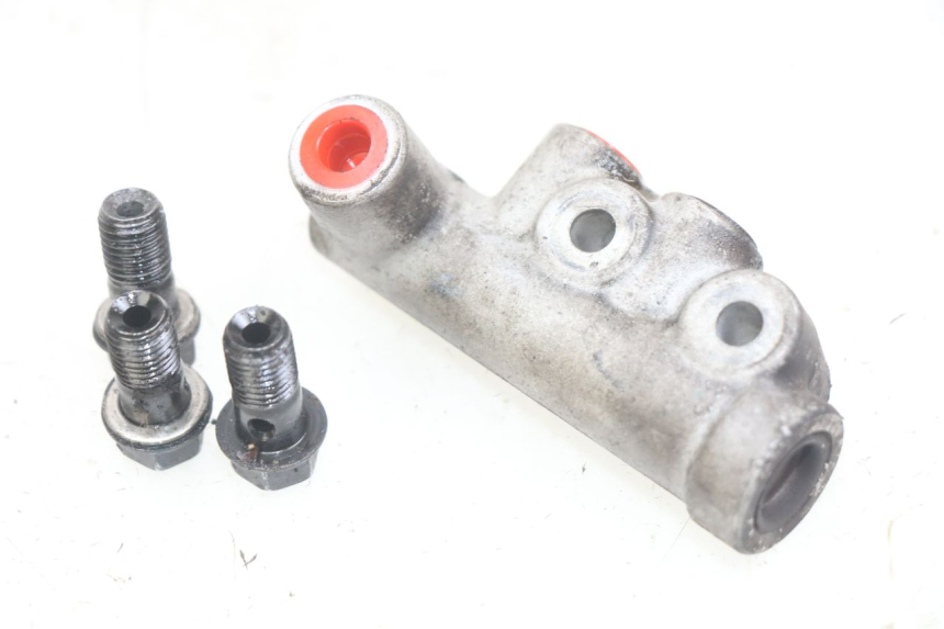photo de BREMSSATTELVERTEILER SYM GTS EFI 125 (2012 - 2016)
