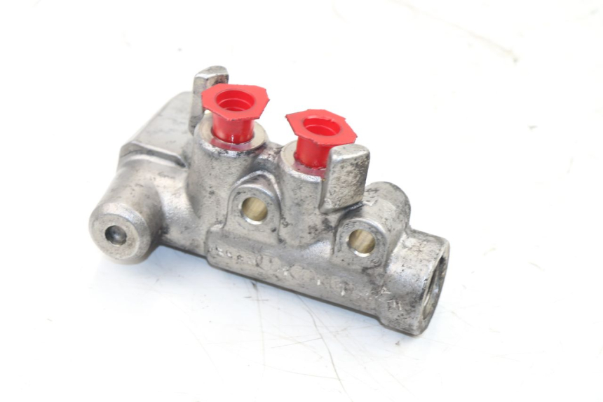 photo de BREMSVERTEILER HONDA FJS SILVER WING SILVERWING 400 (2005 - 2008)