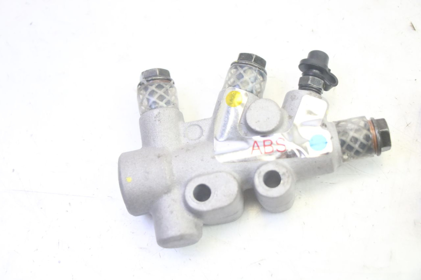 photo de BREMSVERTEILER PIAGGIO MP3 HPE 350 (2018 - 2020) - Detailansicht des Bauteils