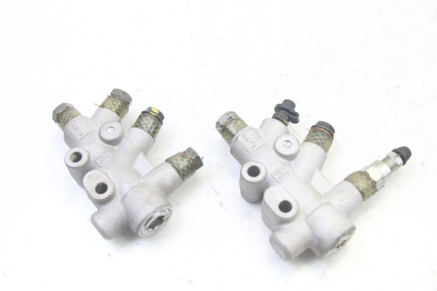 photo de BREMSSATTELVERTEILER PIAGGIO MP3 500 (2011 - 2015)