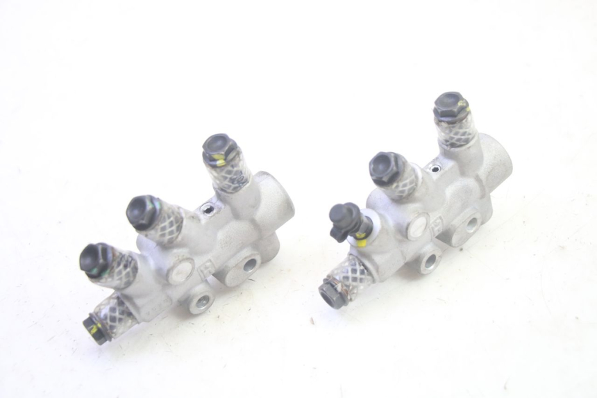 photo de BREMSVERTEILER PIAGGIO MP3 500 (2016 - 2018) - Detailansicht des Bauteils