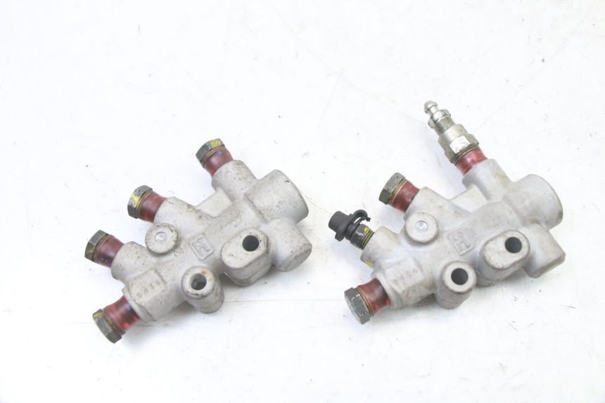 photo de BREMSSATTELVERTEILER PIAGGIO MP3 LT 400 (2007 - 2012)