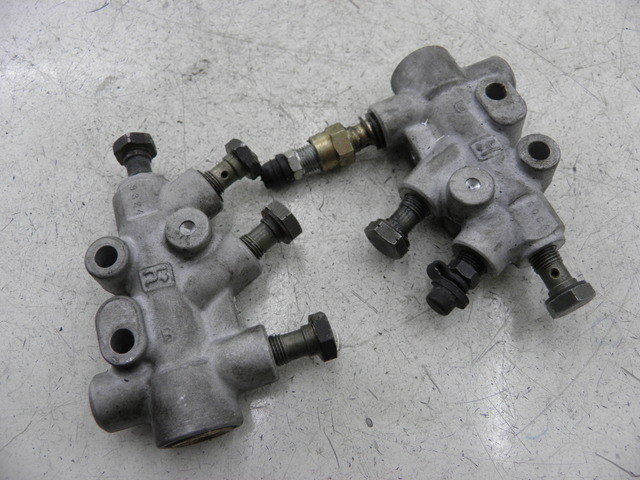 photo de BREMSSATTELVERTEILER PIAGGIO MP3 RL 250 (2007 - 2010)