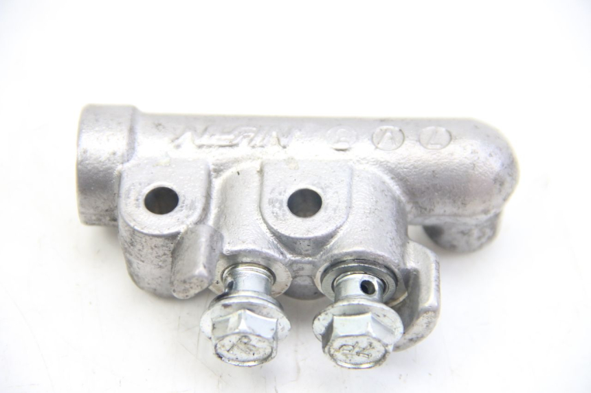 photo de BREMSSATTELVERTEILER SUZUKI SIXTEEN 125 (2008 - 2010)